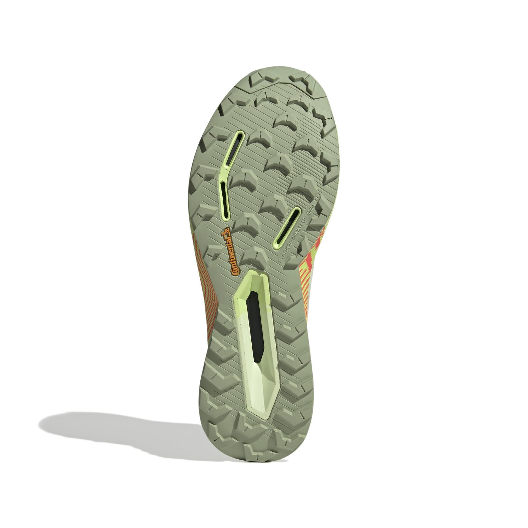 Chaussures de trail adidas 160 Terrex Agravic