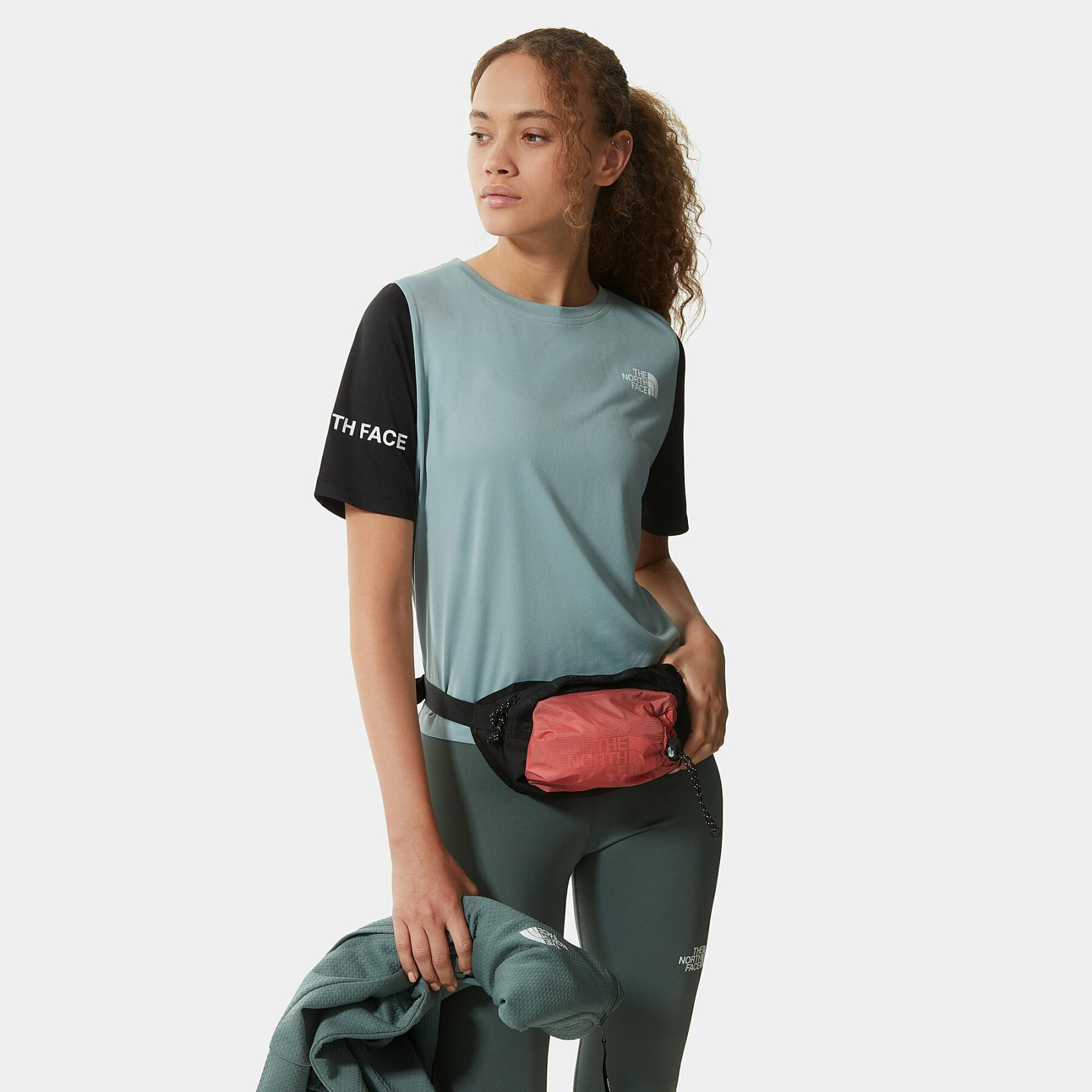 T-shirt femme The North Face Mountain Athletics